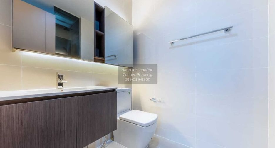 For sale 2 bedrooms condo in Khlong Toei, Bangkok