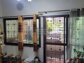 Reihenhaus zum Kauf mit 2 Zimmer in Mueang Nonthaburi, Nonthaburi