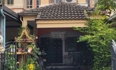 Reihenhaus zum Kauf mit 2 Zimmer in Mueang Nonthaburi, Nonthaburi