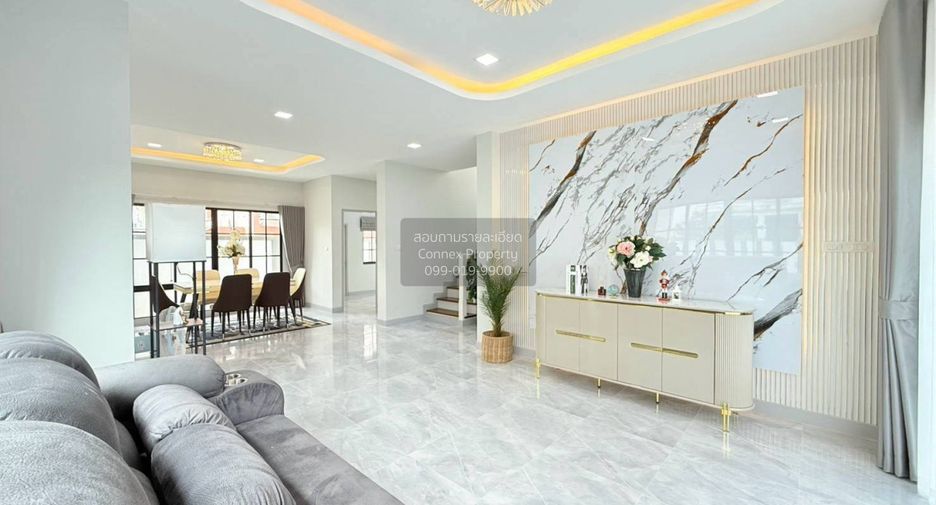 Haus zum Kauf mit 4 Zimmer in Khlong Sam Wa, Bangkok