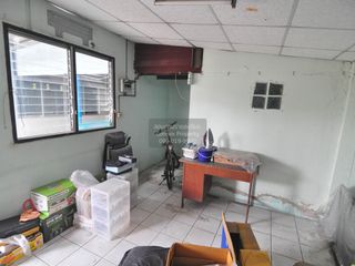 Haus zum Kauf mit 5 Zimmer in Bang Khen, Bangkok