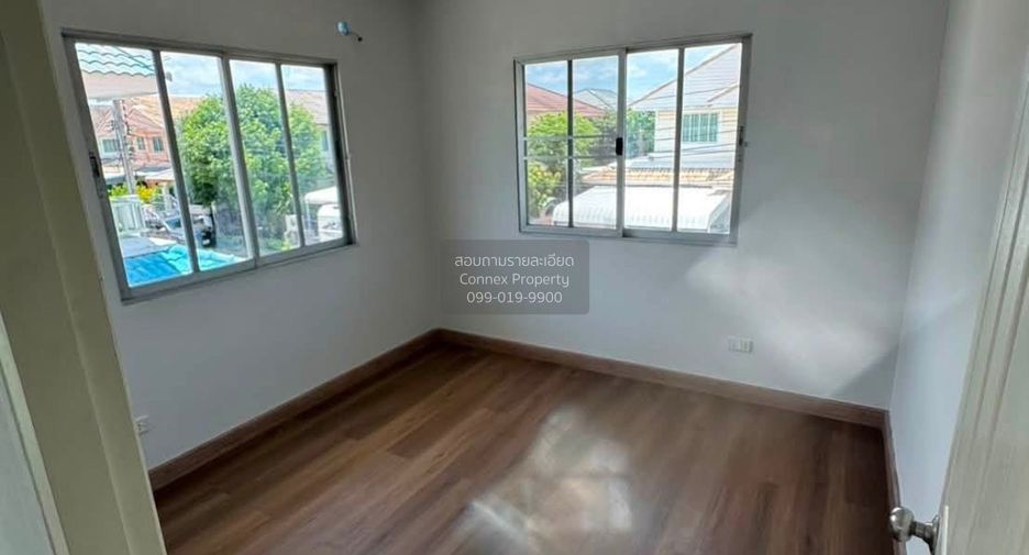 Casa en venta de 3 habitaciones en Bang Khun Thian, Bangkok