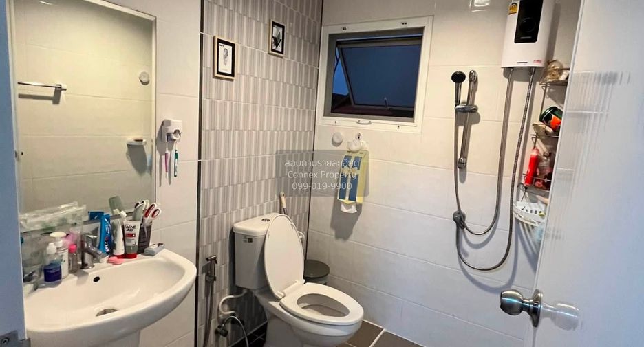 For sale 4 ベッドルーム house in Krathum Baen, Samut Sakhon