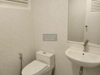 À vendre 2 chambres condo à Bang Phlat, Bangkok