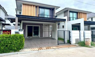 For sale 3 bedrooms house in Bang Lamung, Chonburi