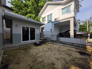 Casa en venta de 3 habitaciones en Bang Khun Thian, Bangkok