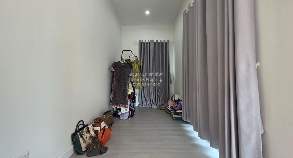 Casa en venta de 3 habitaciones en Bang Khun Thian, Bangkok