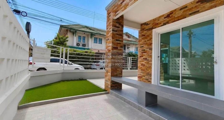 出售 3 卧室 联排别墅 在 Sai Noi, Nonthaburi