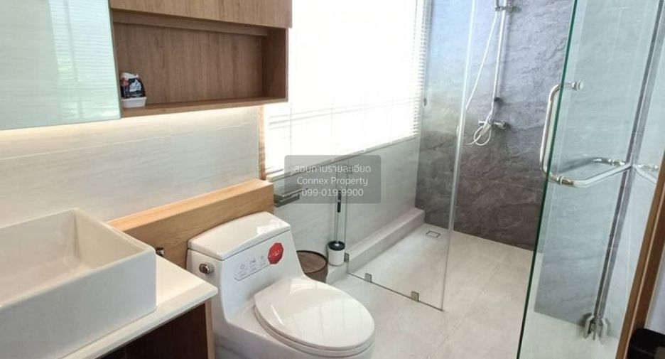 For sale 5 bedrooms villa in Bang Lamung, Chonburi