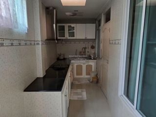 Casa adosada en venta de 3 habitaciones en Bang Khen, Bangkok
