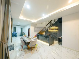 出售 5 卧室 独立屋 在 Nong Khaem, 曼谷