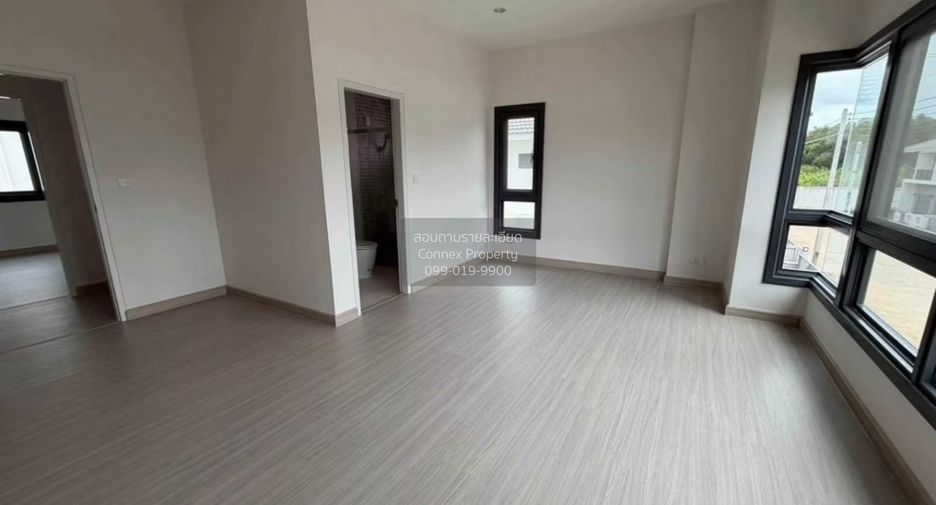 For sale 4 bedrooms house in Mueang Phuket, Phuket
