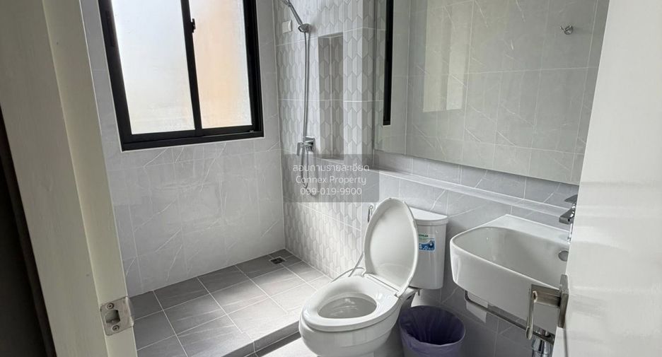 For sale 3 bedrooms townhouse in Prawet, Bangkok