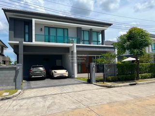Casa en venta de 4 habitaciones en Thawi Watthana, Bangkok
