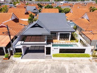 For sale 3 bedrooms house in Mueang Phuket, Phuket