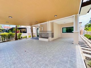 Casa en venta de 4 habitaciones en Bang Kruai, Nonthaburi