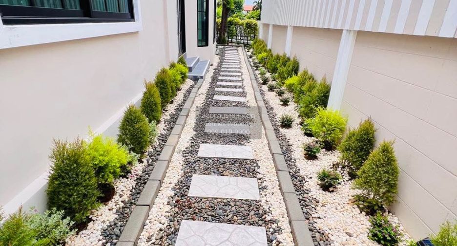 For sale 4 bedrooms house in Bang Kruai, Nonthaburi