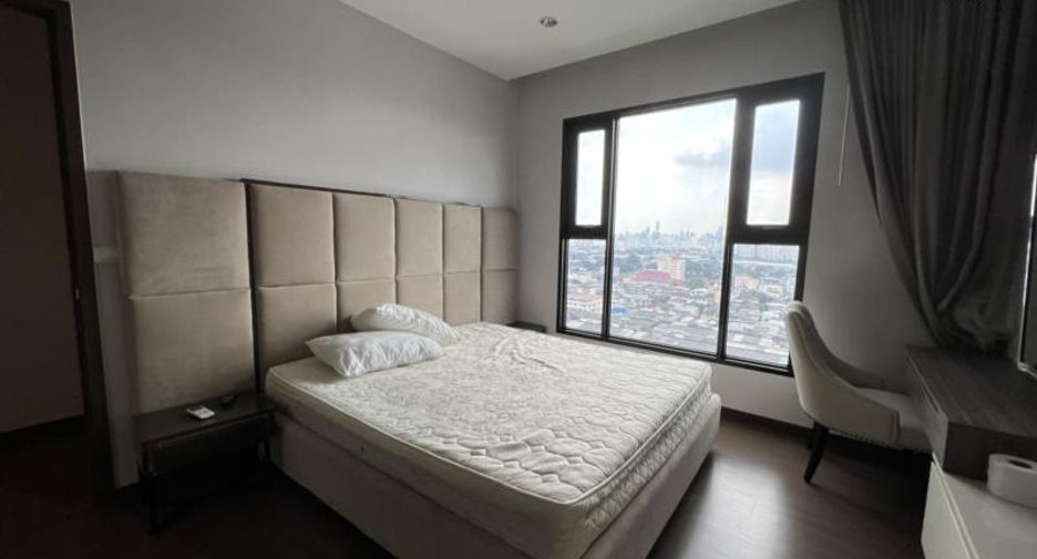 Condo en venta de 2 habitaciones en Bang Sue, Bangkok