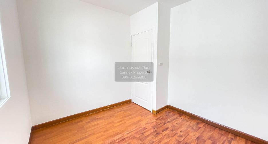 Casa adosada en venta de 3 habitaciones en Bang Yai, Nonthaburi