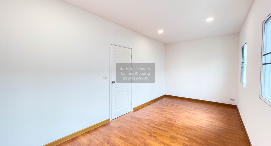 Casa adosada en venta de 3 habitaciones en Bang Yai, Nonthaburi