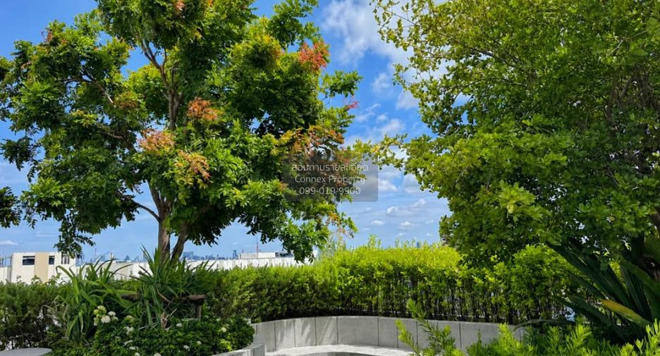 For sale 1 bed condo in Mueang Samut Prakan, Samut Prakan