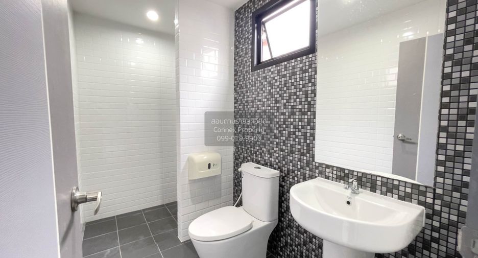 For sale 1 Beds townhouse in Phutthamonthon, Nakhon Pathom