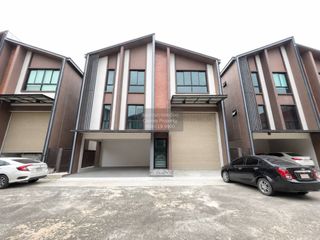 For sale 1 Beds townhouse in Phutthamonthon, Nakhon Pathom