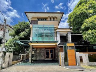 Haus zum Kauf mit 5 Zimmer in Lat Phrao, Bangkok