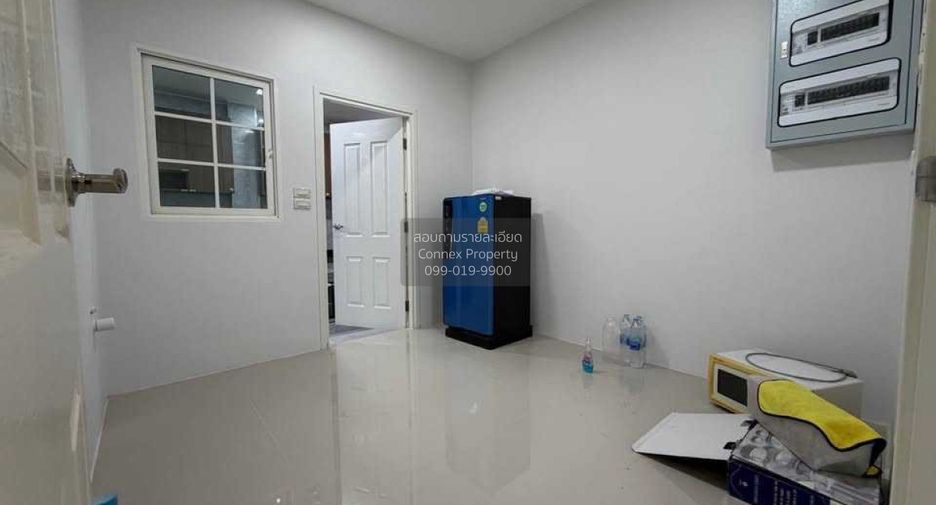 Haus zum Kauf mit 4 Zimmer in Bang Bon, Bangkok