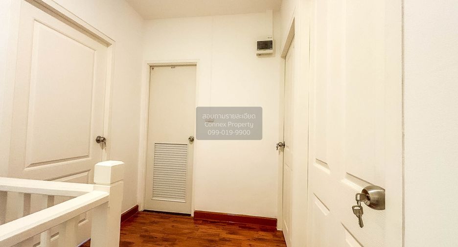 Casa adosada en venta de 3 habitaciones en Bang Yai, Nonthaburi