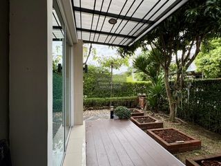 Haus zum Kauf mit 4 Zimmer in Thung Khru, Bangkok