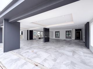 Haus zum Kauf mit 5 Zimmer in Bang Kruai, Nonthaburi