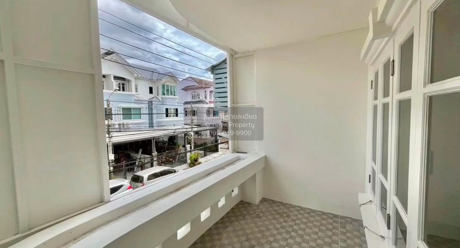 Reihenhaus zum Kauf mit 4 Zimmer in Pak Kret, Nonthaburi