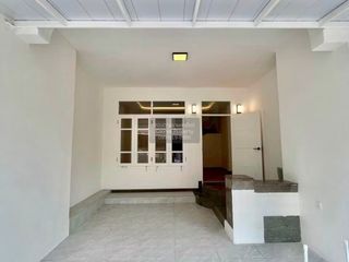 Reihenhaus zum Kauf mit 4 Zimmer in Pak Kret, Nonthaburi