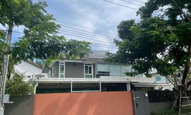 Haus zum Kauf mit 4 Zimmer in Bang Phli, Samut Prakan