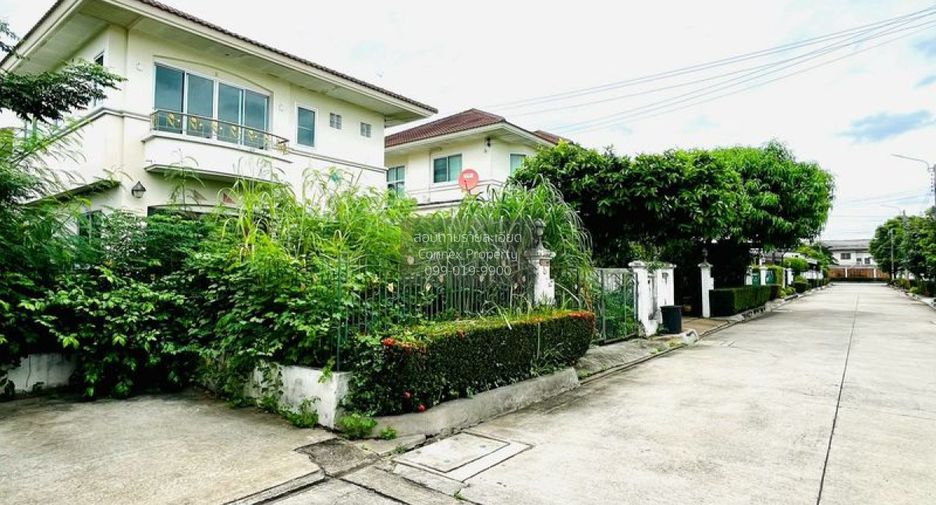 Haus zum Kauf mit 3 Zimmer in Bang Kruai, Nonthaburi