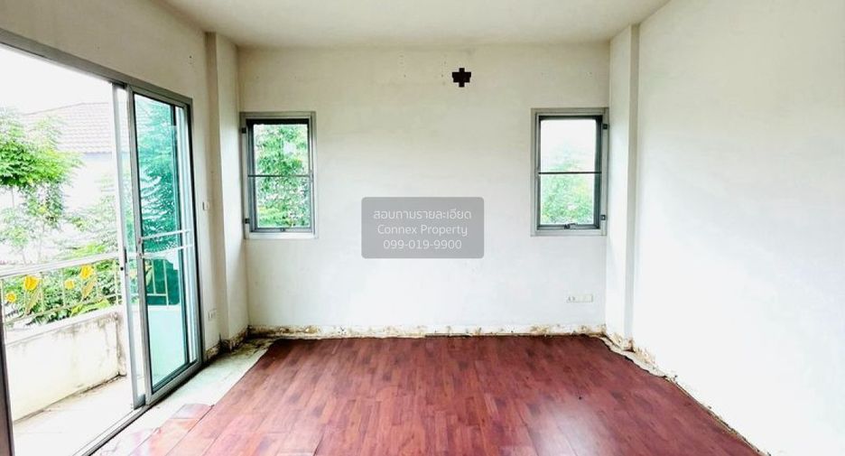 Haus zum Kauf mit 3 Zimmer in Bang Kruai, Nonthaburi