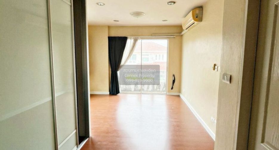 Casa en venta de 3 habitaciones en Mueang Nonthaburi, Nonthaburi