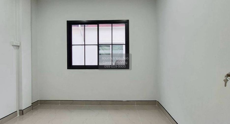 Casa adosada en venta de 2 habitaciones en Bang Bua Thong, Nonthaburi