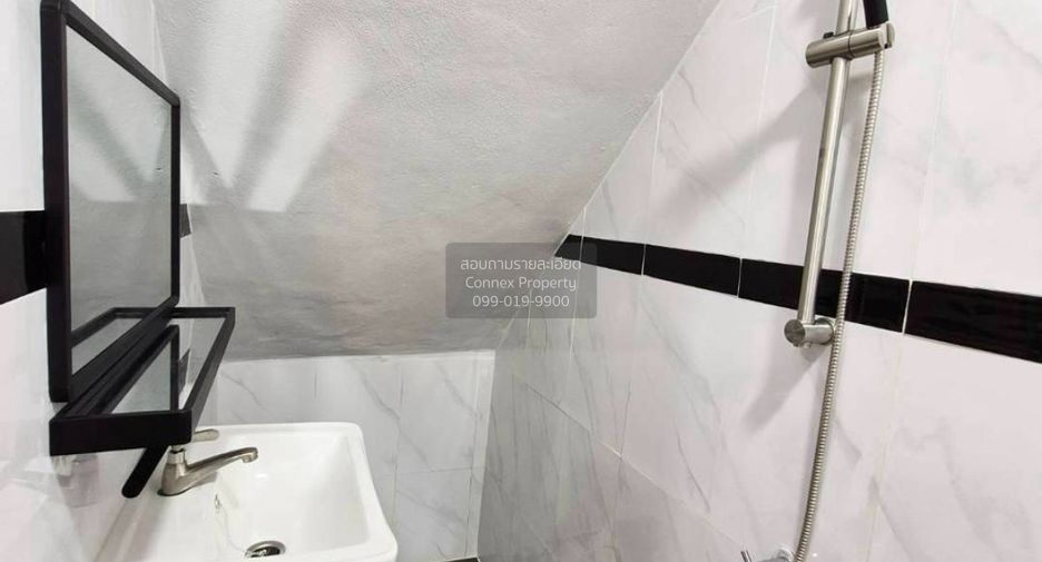 Casa adosada en venta de 2 habitaciones en Bang Bua Thong, Nonthaburi