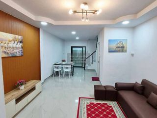 Casa adosada en venta de 2 habitaciones en Bang Bua Thong, Nonthaburi