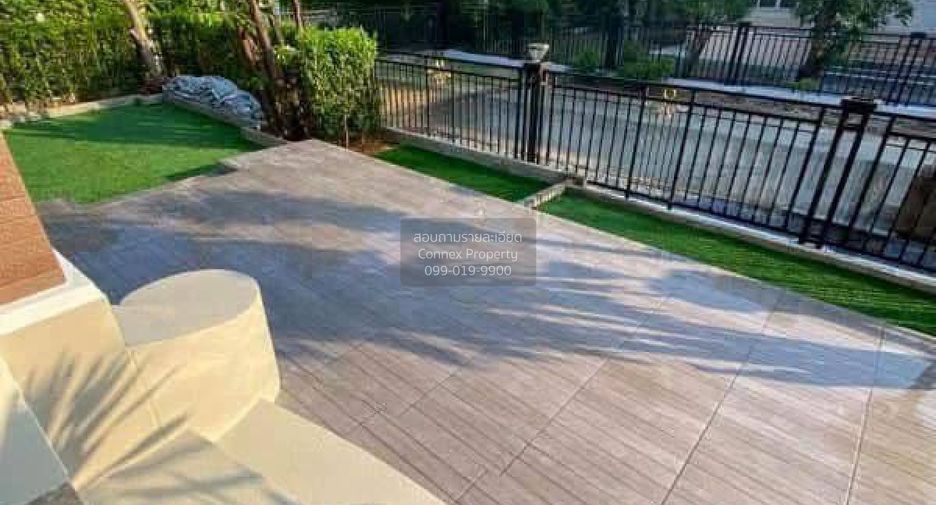 For sale 5 ベッドルーム house in Mueang Samut Sakhon, Samut Sakhon