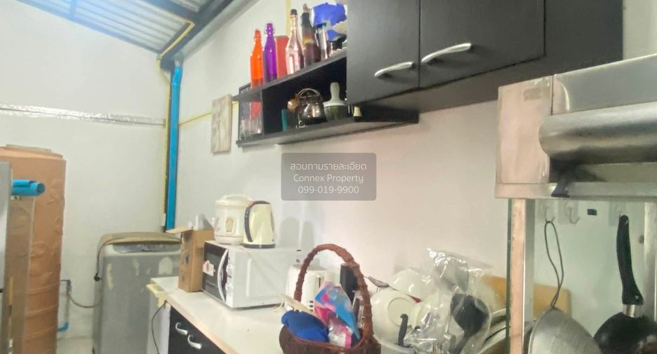 For sale 3 bedrooms townhouse in Bang Phli, Samut Prakan