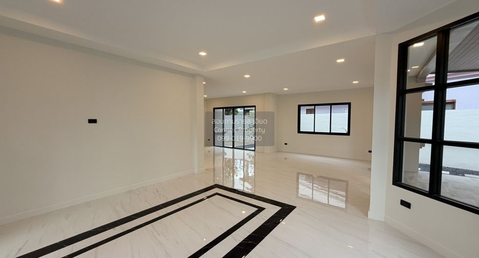 Haus zum Kauf mit 4 Zimmer in Bang Kruai, Nonthaburi