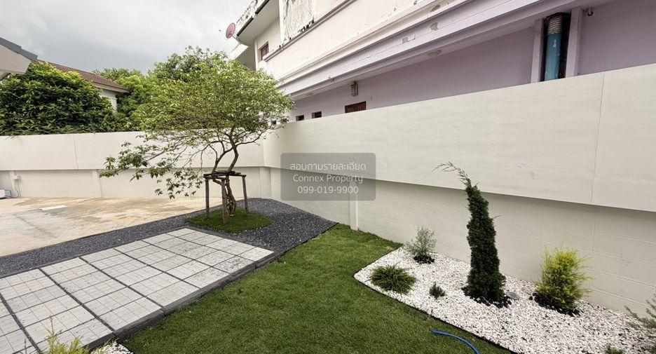 Haus zum Kauf mit 4 Zimmer in Bang Kruai, Nonthaburi