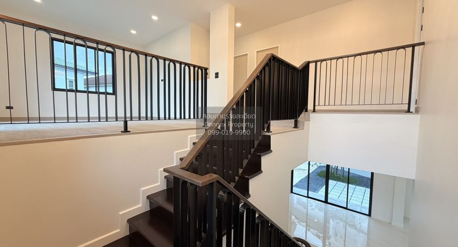 Haus zum Kauf mit 4 Zimmer in Bang Kruai, Nonthaburi