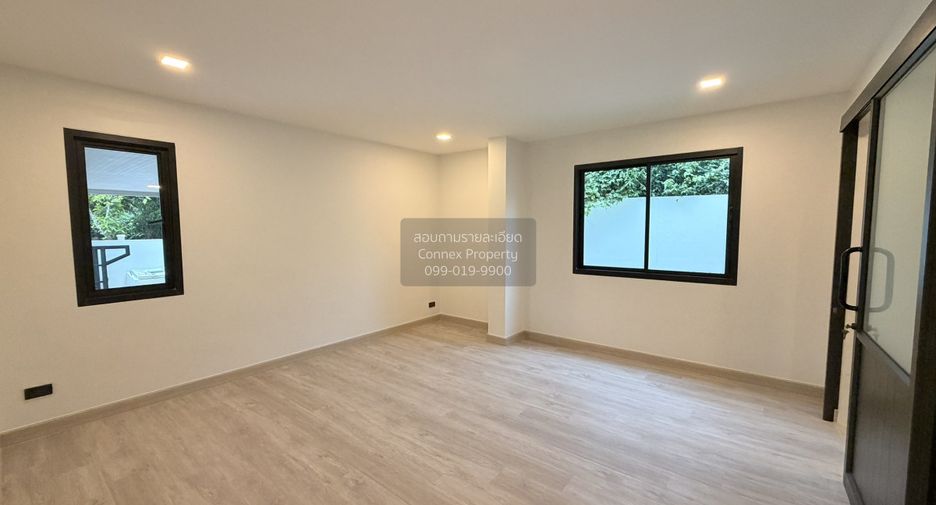 Haus zum Kauf mit 4 Zimmer in Bang Kruai, Nonthaburi