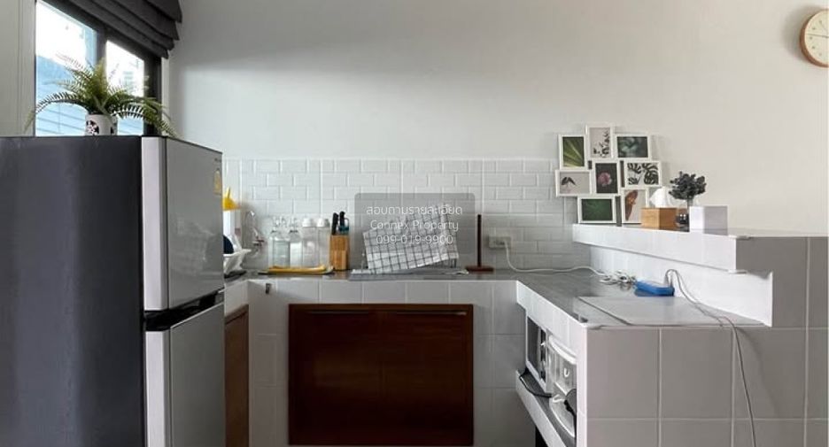 Casa adosada en venta de 3 habitaciones en Bang Yai, Nonthaburi