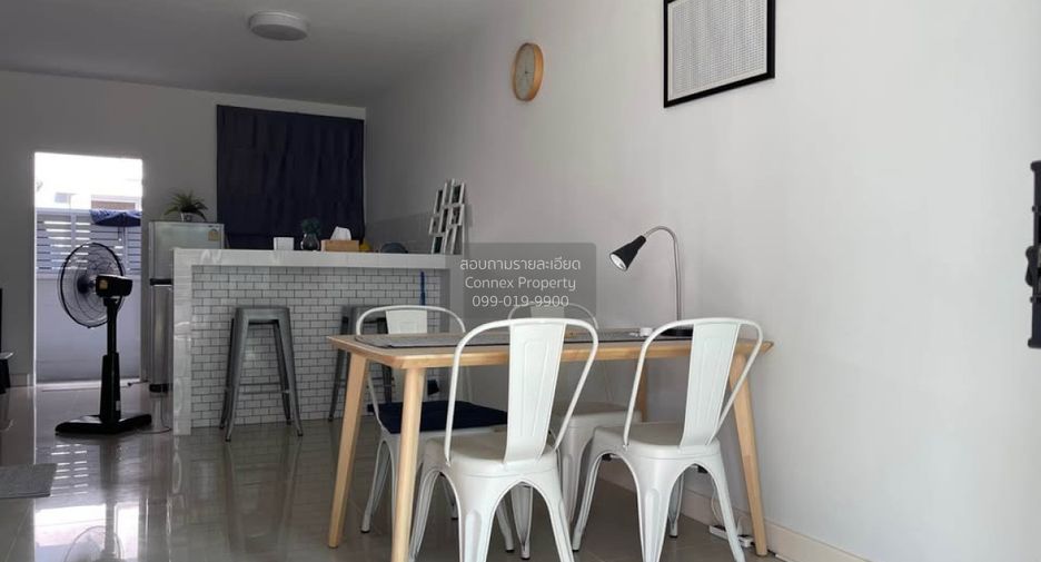 Casa adosada en venta de 3 habitaciones en Bang Yai, Nonthaburi