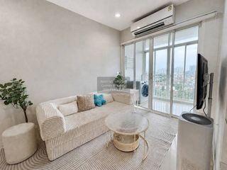 For sale 2 bedrooms condo in Phra Khanong, Bangkok